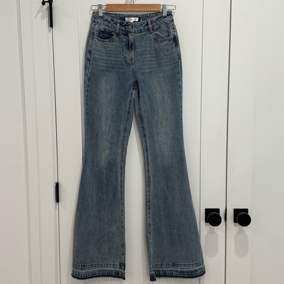 Love Shack Fancy Kala Flare Jeans High Rise Bow Detail Montauk Blue Size 25 New - Picture 5 of 15